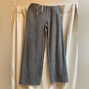 Vuori Halo Essential Wideleg - Short Heather Grey Size Small